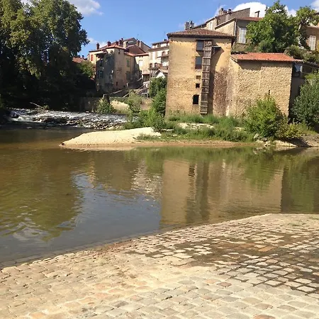 Landaise Hotel *